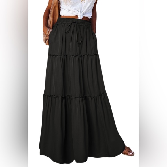 Dresses & Skirts - 🔥🔥sale🔥🔥Black frill drawstring waist maxi skirt